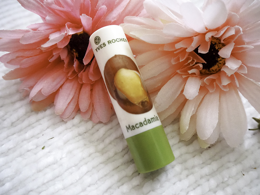 Yves Rocher Nourishing Lip Balm in Macadamia image