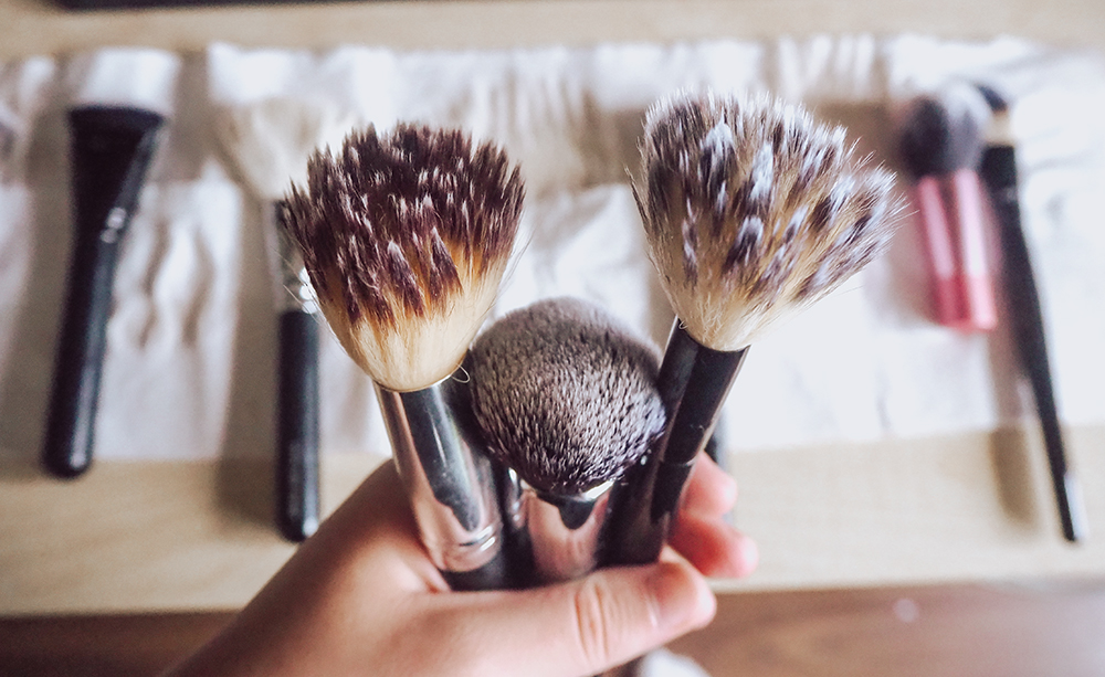 Mat makes fast work of cleaning makeup brushes