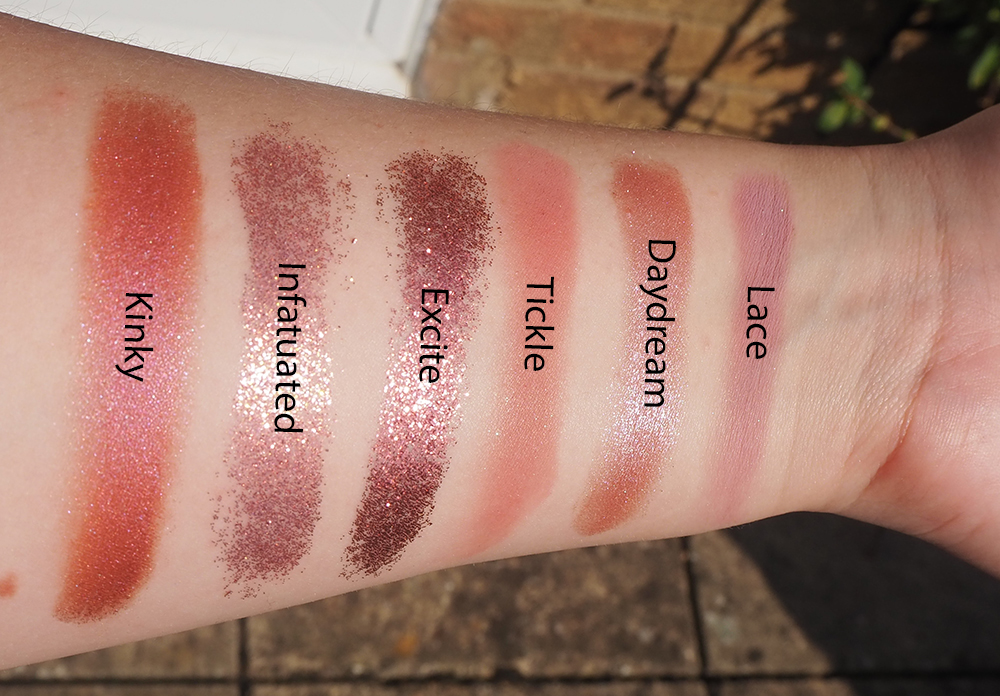 Huda Beauty The New Nude Palette swatches image