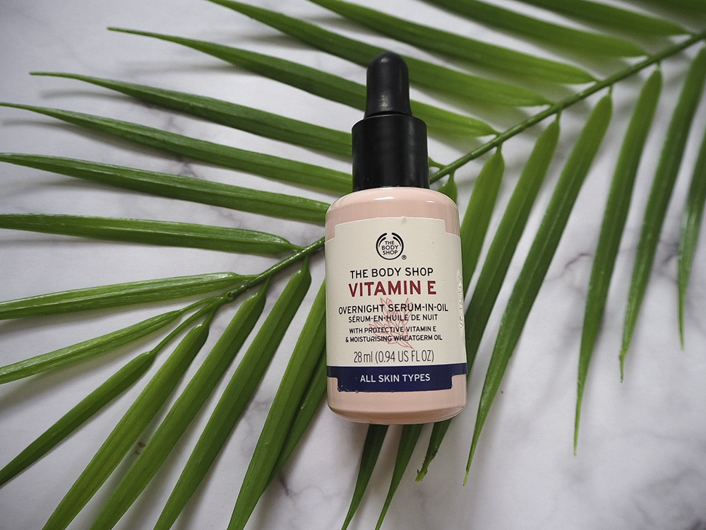 The Body Shop Vitamin E Overnight Serum-In-Oil image