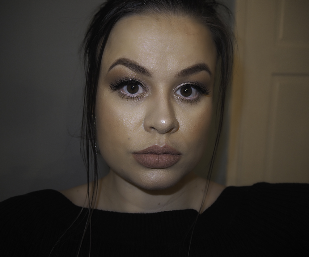 Winter makeup look - A Woman's Confidence