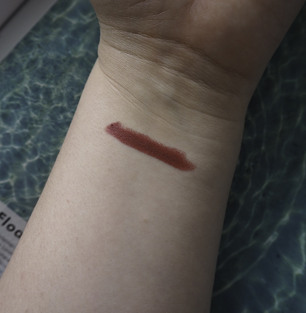 Pat McGrath LuxeTrance Lipstick Beautiful Creature swatch image