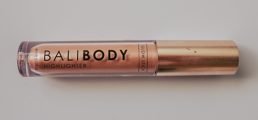 Bali Body Highlighter Stick in Rose Gold image