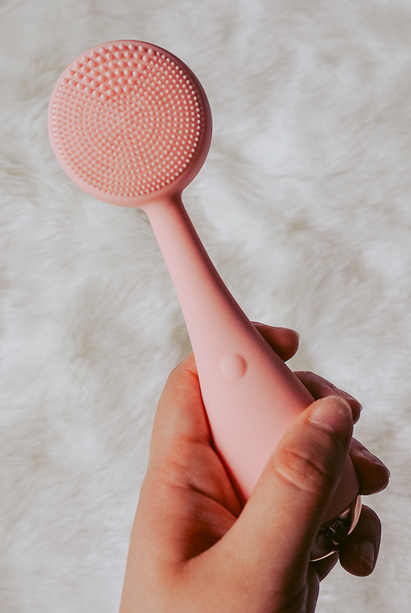Facial cleansing device image