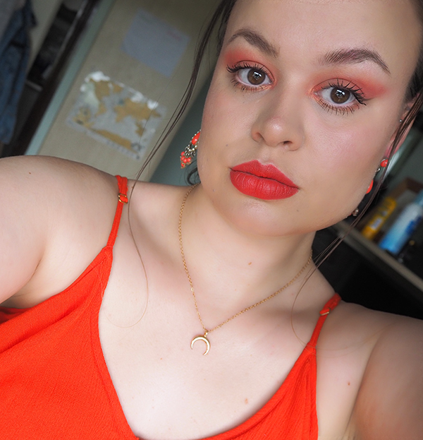 Coral Obsessions eyeshadow look image