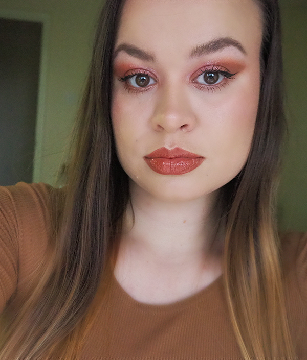 Makeup look with Fenty Beauty Gloss Bomb Cream Cookie Jar image