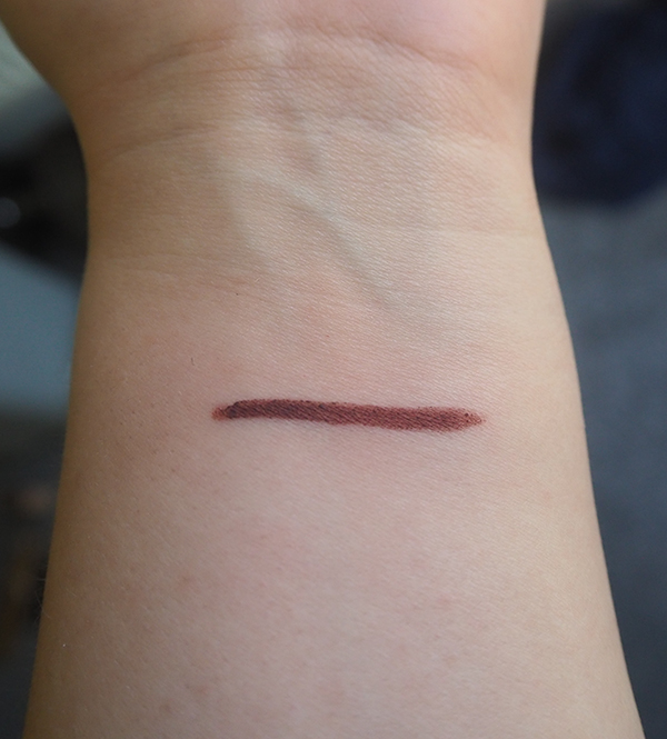 Pillow Talk Eyeliner swatch image