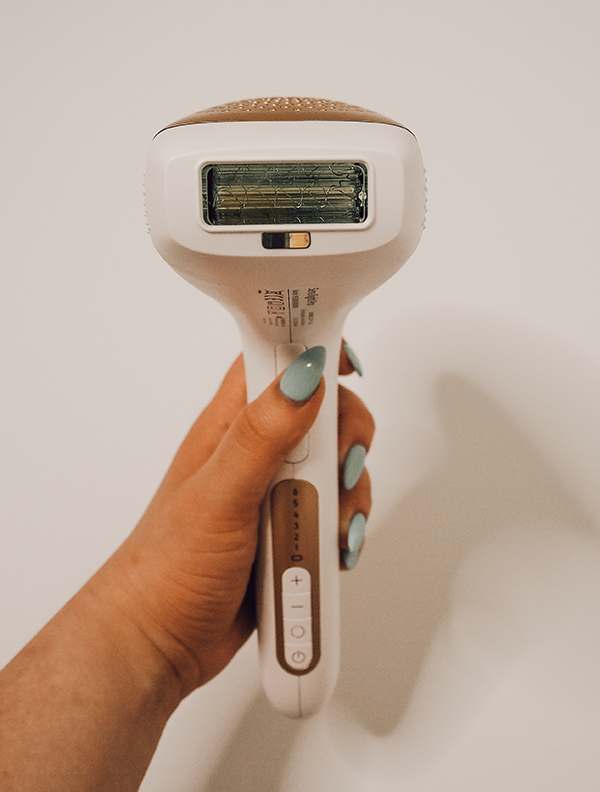 Sensica IPL hair removal home device image