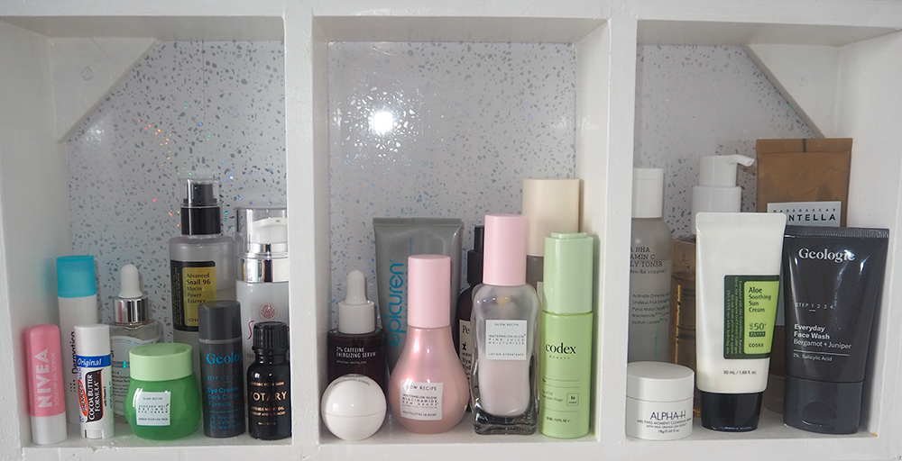 Reminder that skincare can look like [shelfie] : r