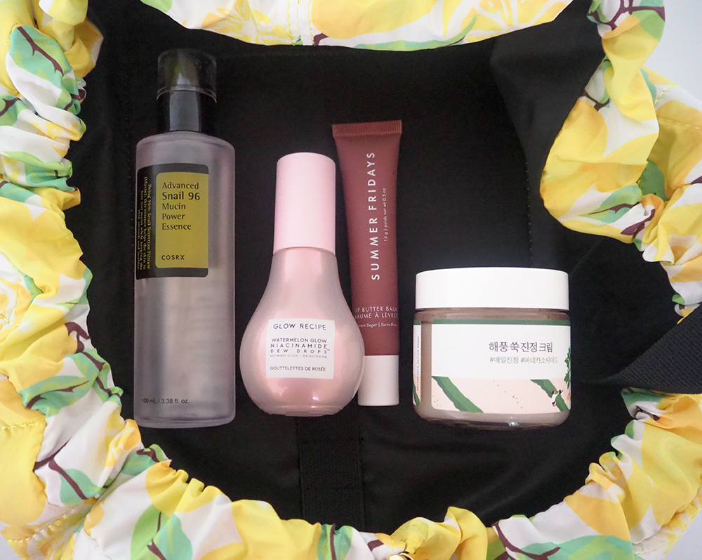 Summer skincare products image