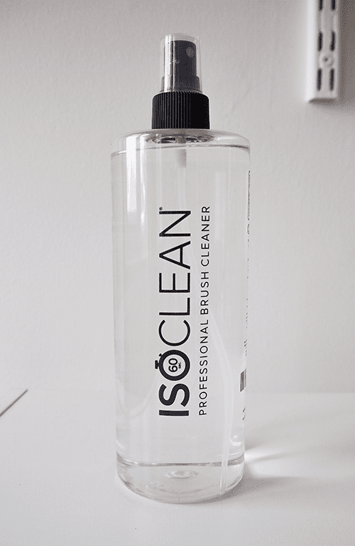 How I clean my makeup brushes in under 2 minutes with ISOCLEAN Makeup Brush  Cleaner