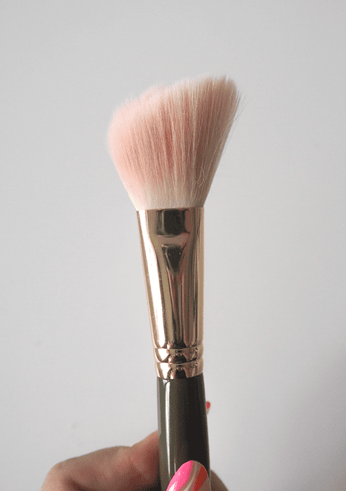 Clean makeup brush image