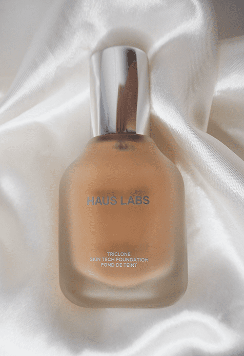 Haus Labs Triclone Skin Tech Foundation image